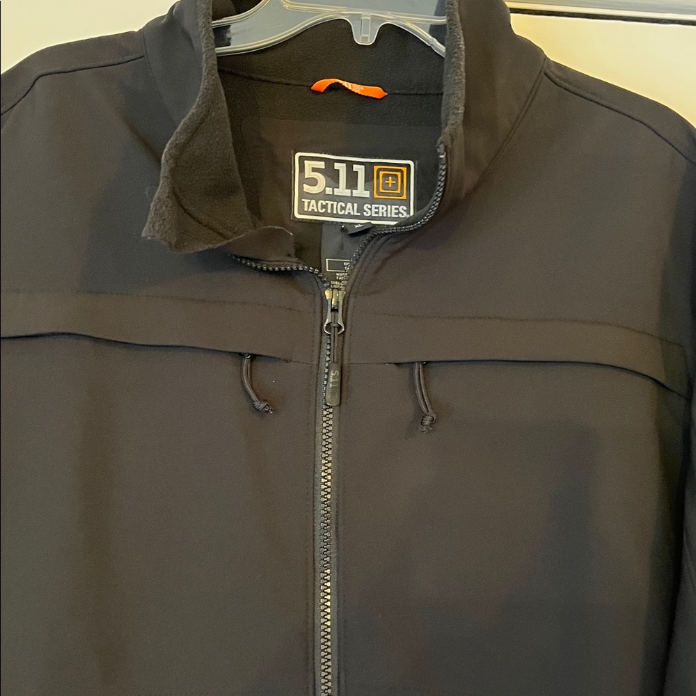 Men's 5.11 Tactical Chameleon SoftShell 2.0 zip up jacket - Picture 2 of 11